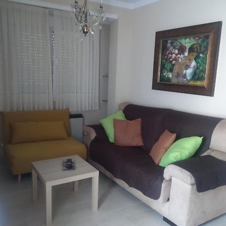 Apartamento Pettit Centro De 오그로브 외부 사진