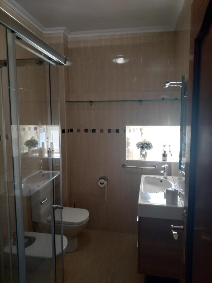 Apartamento Pettit Centro De 오그로브 외부 사진