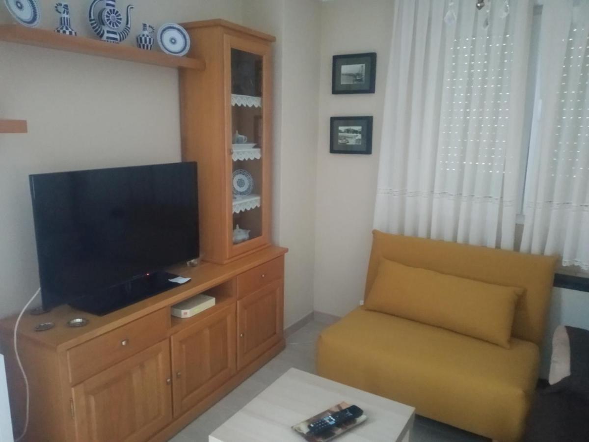 Apartamento Pettit Centro De 오그로브 외부 사진